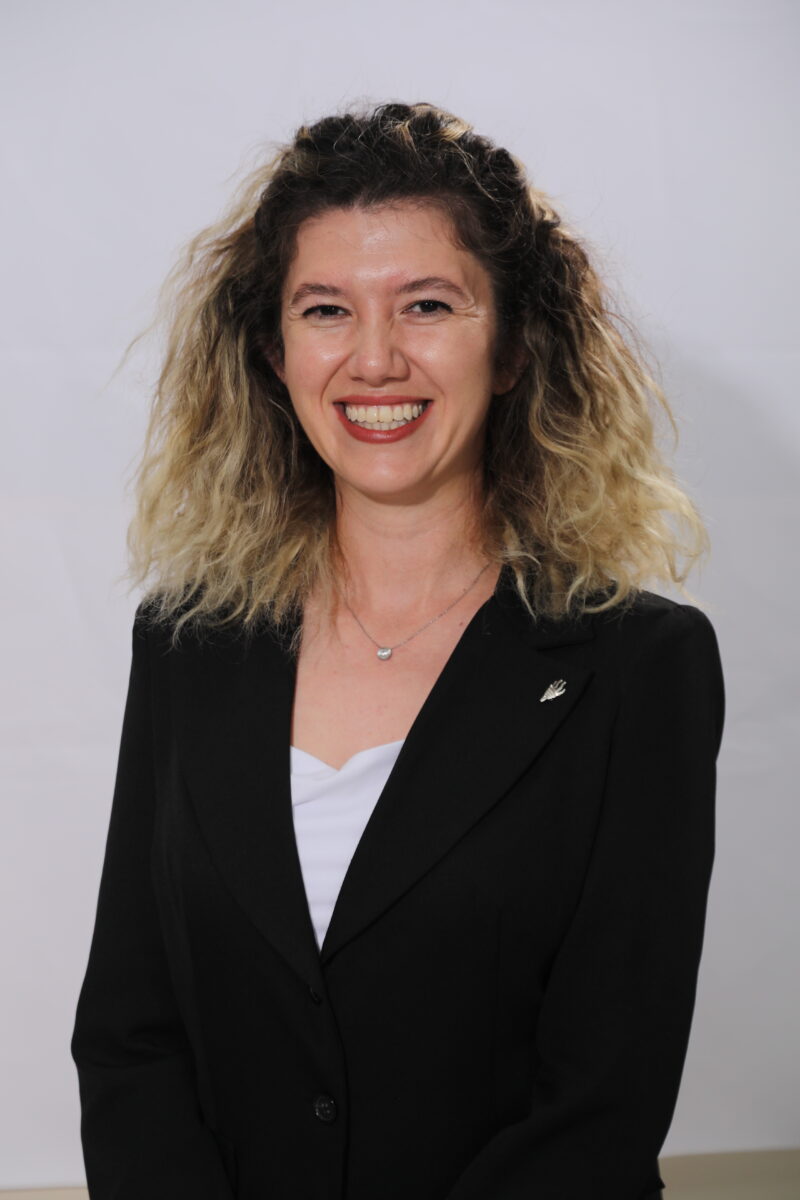 AYŞENUR ER