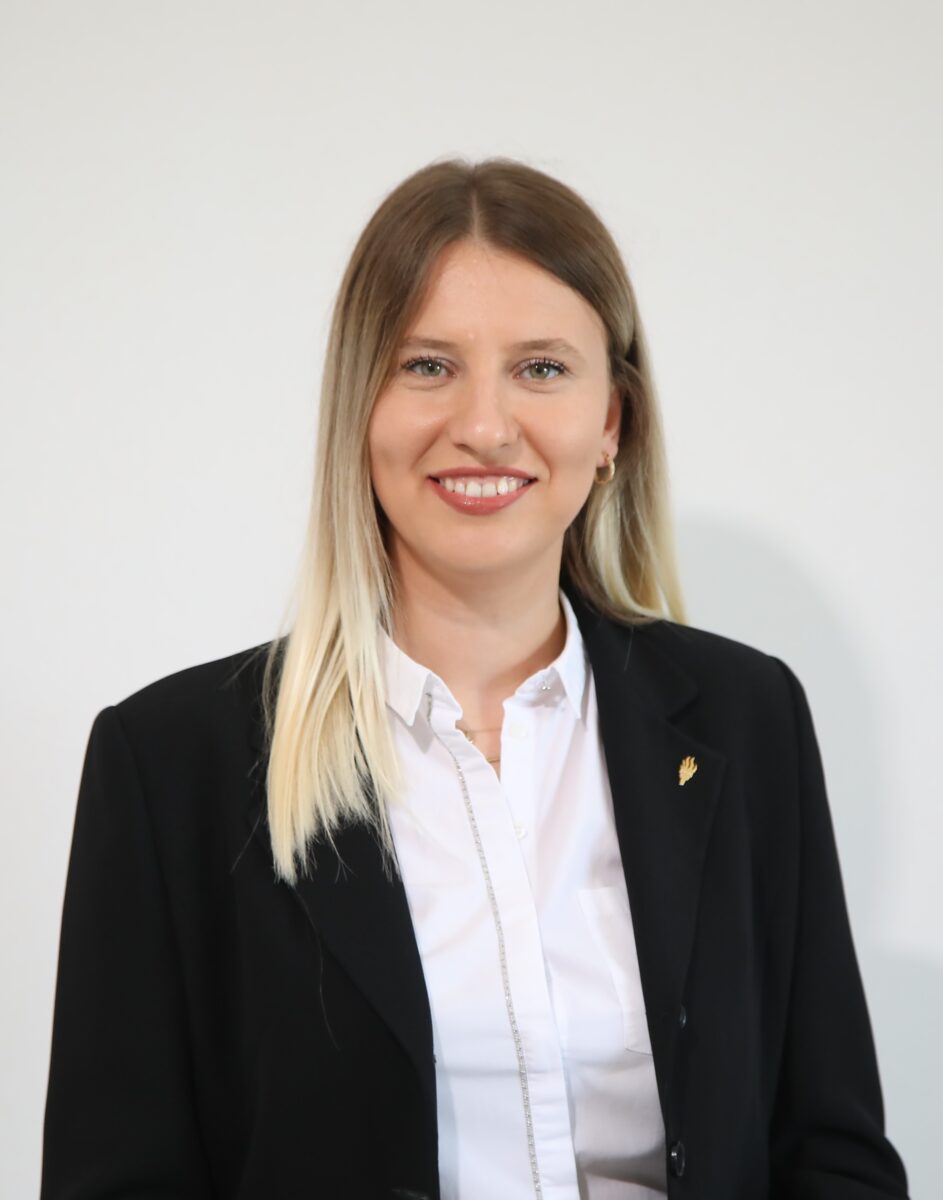 BAHAR ÖZEN