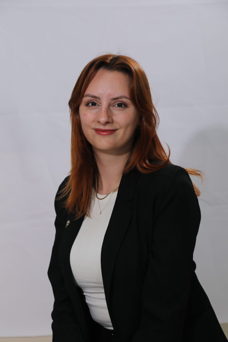 ECE GÜNGÖR
