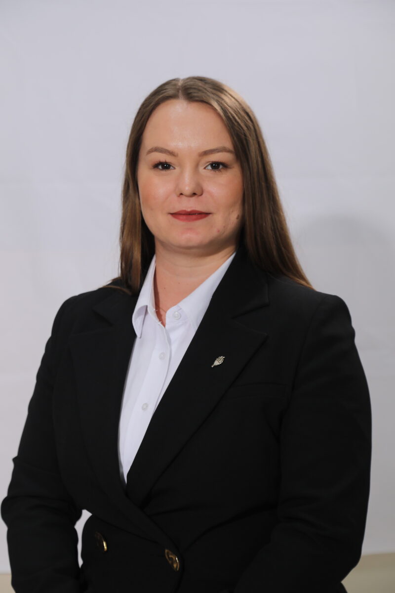 BÜŞRA ÜNER
